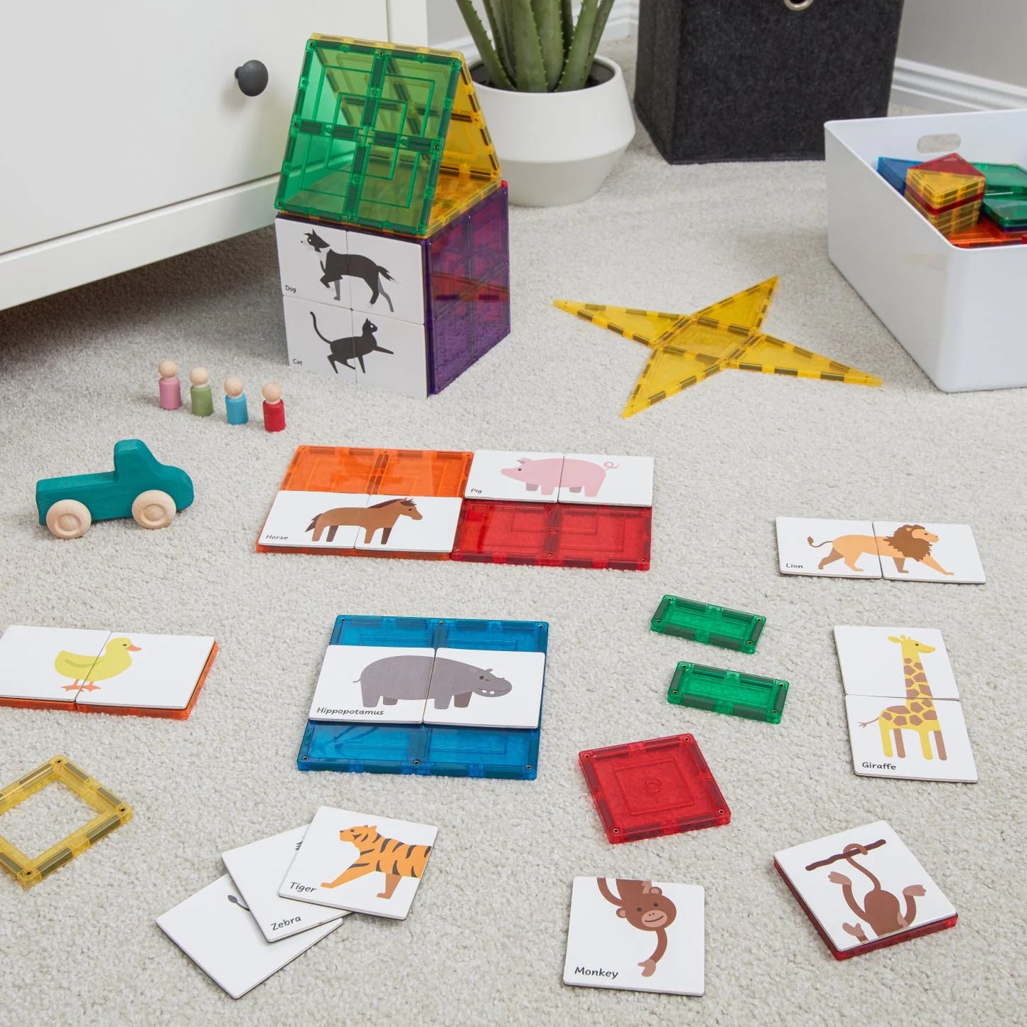 Magnetic tile toppers
