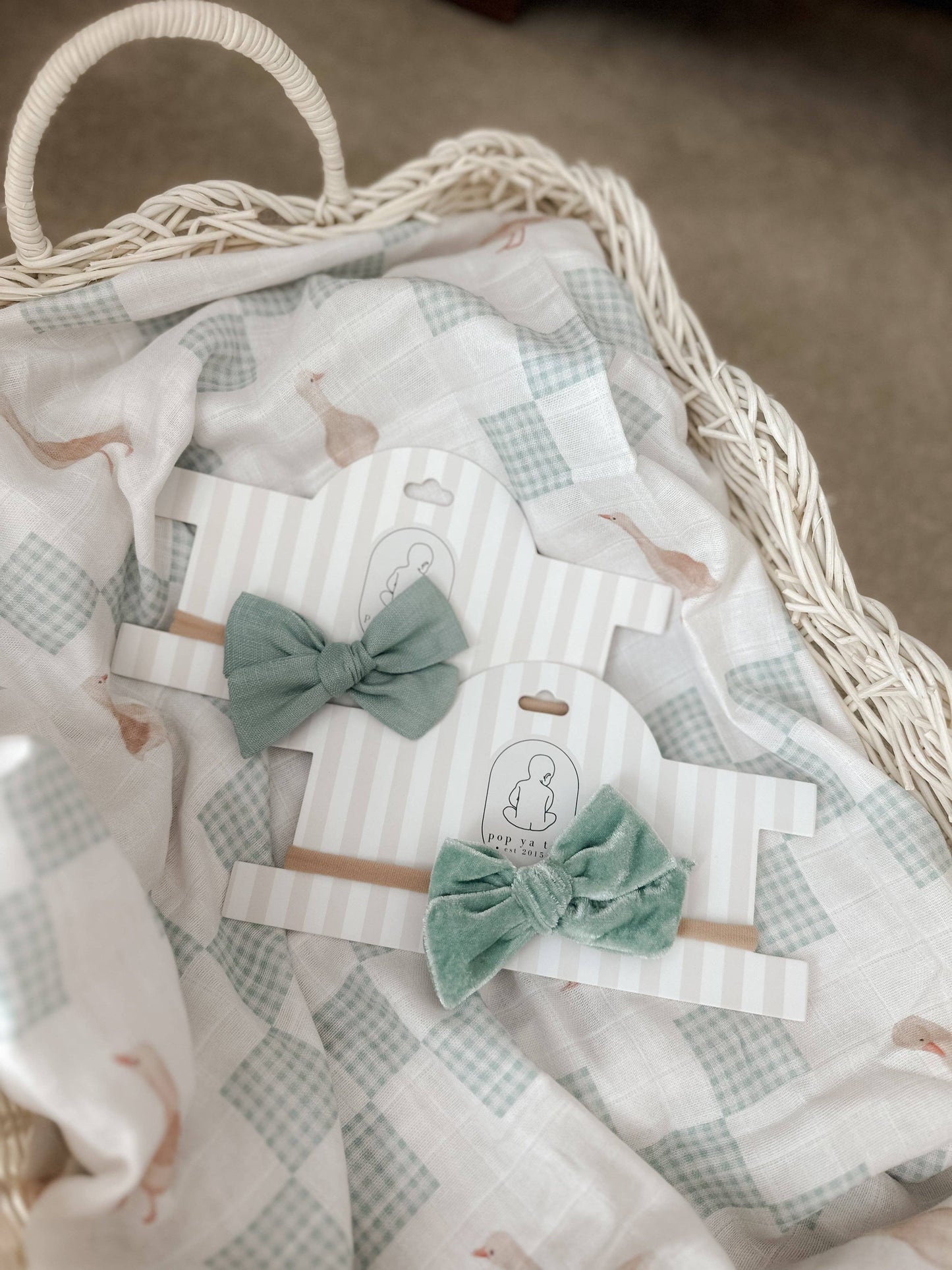 Pop Ya Tot Goosey Gander Swaddle Wrap
