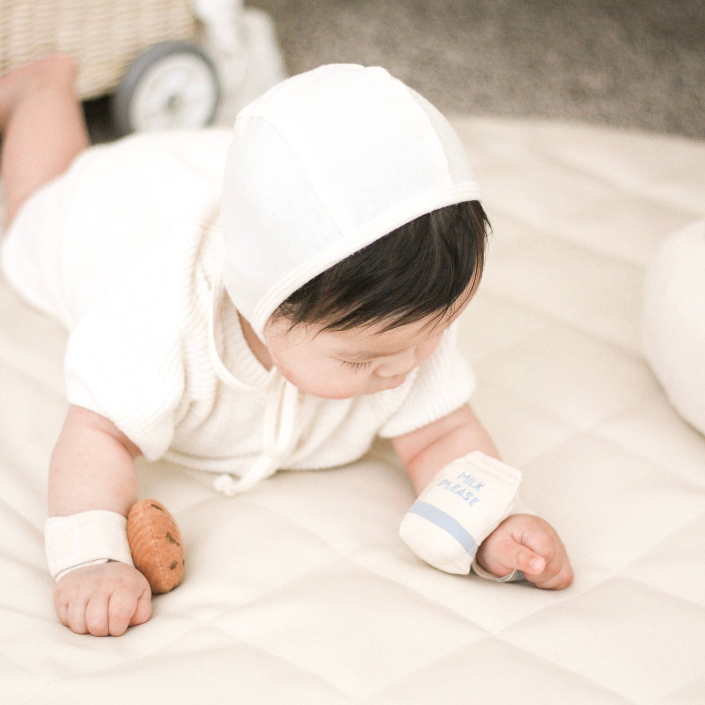 MILK + COOKIE Rattle / wrist band