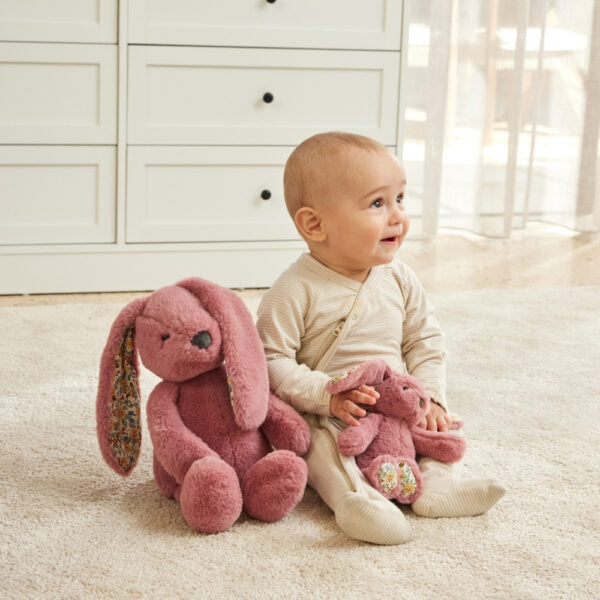 Jiggle & Giggle Floral Raspberry bunny Medium