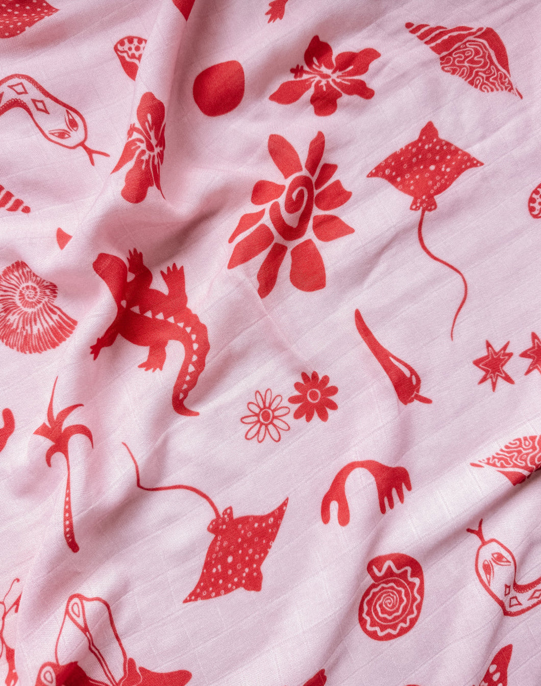 Milky Designs Wrap Bamboo Swaddle Desert Snake Pink & Red