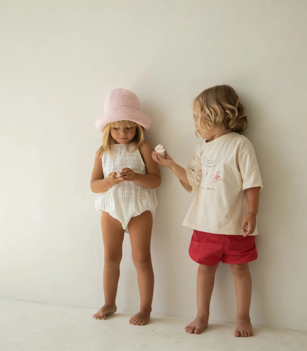 Illoura Hibiscus Tee