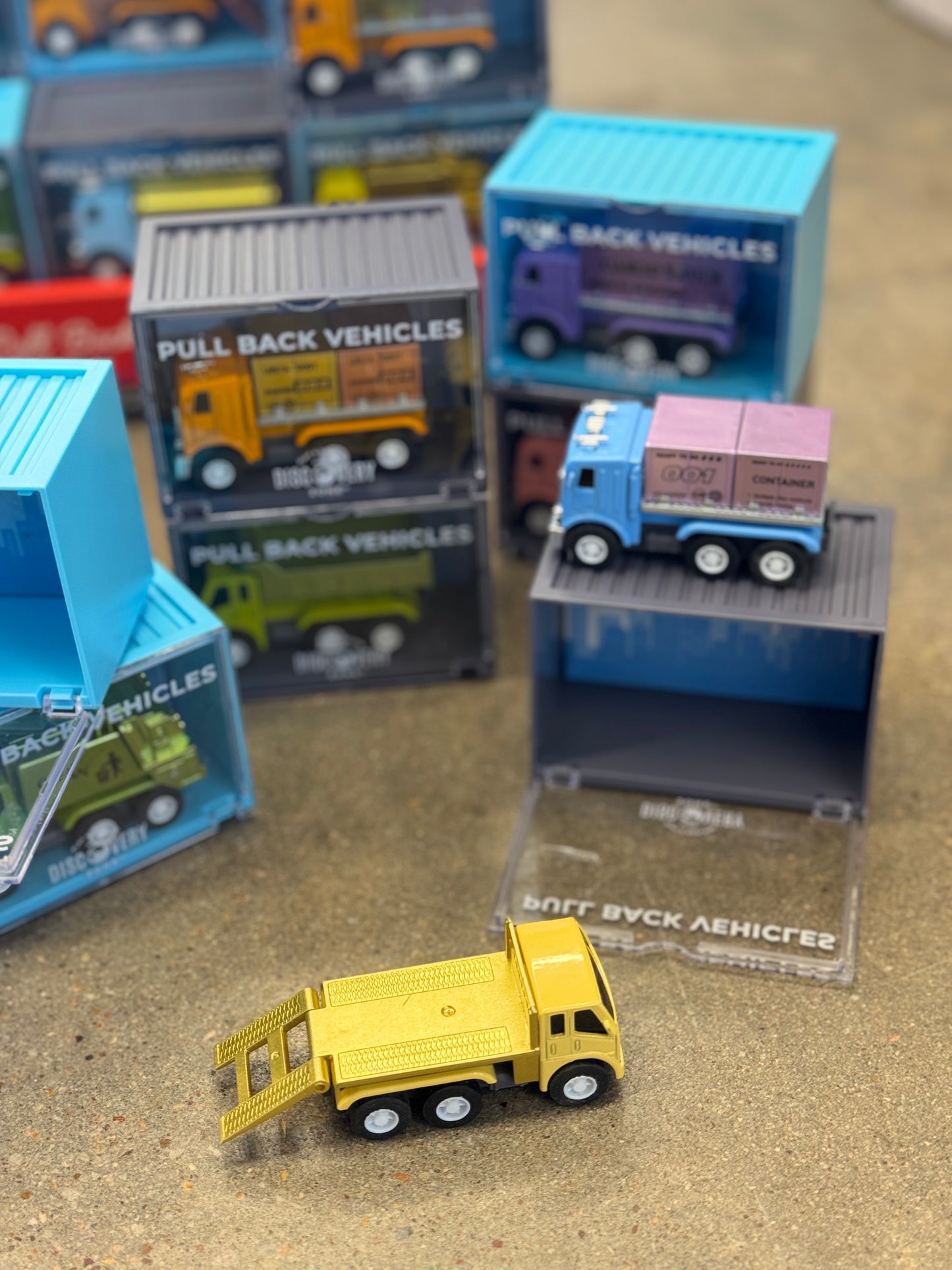 Discovery Zone Pull Backs Vehicle In Container