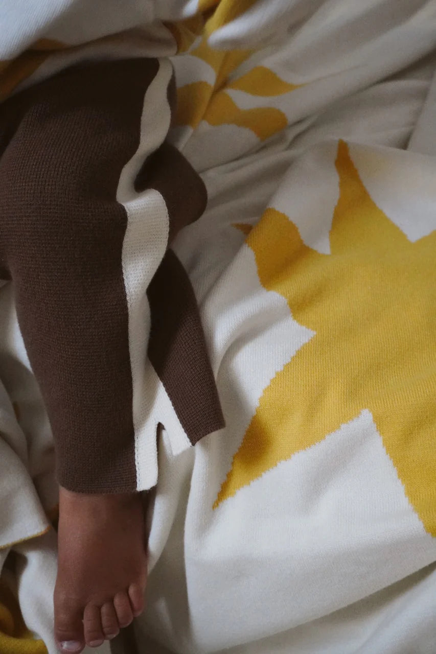 Pekpi Knitted Organic Baby Blanket Sunburst