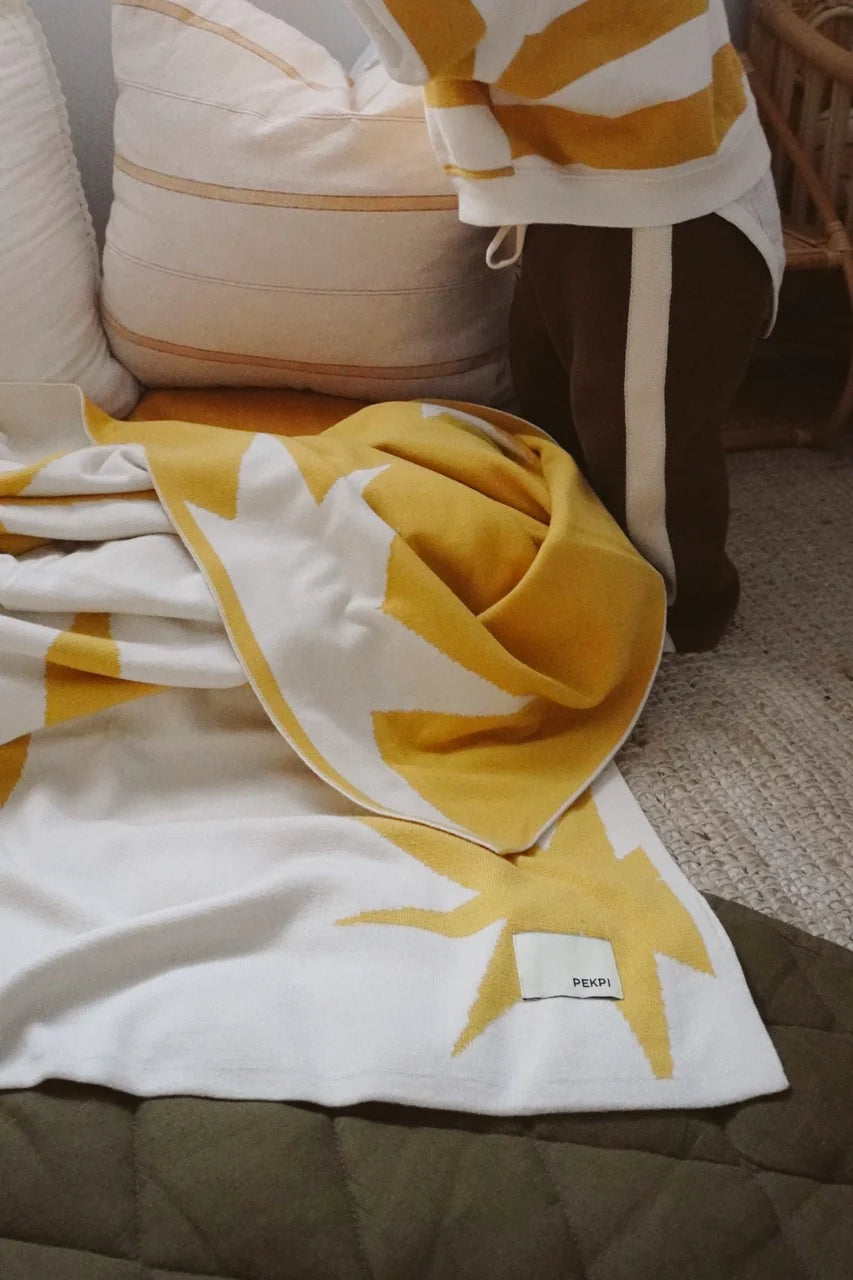 Pekpi Knitted Organic Baby Blanket Sunburst