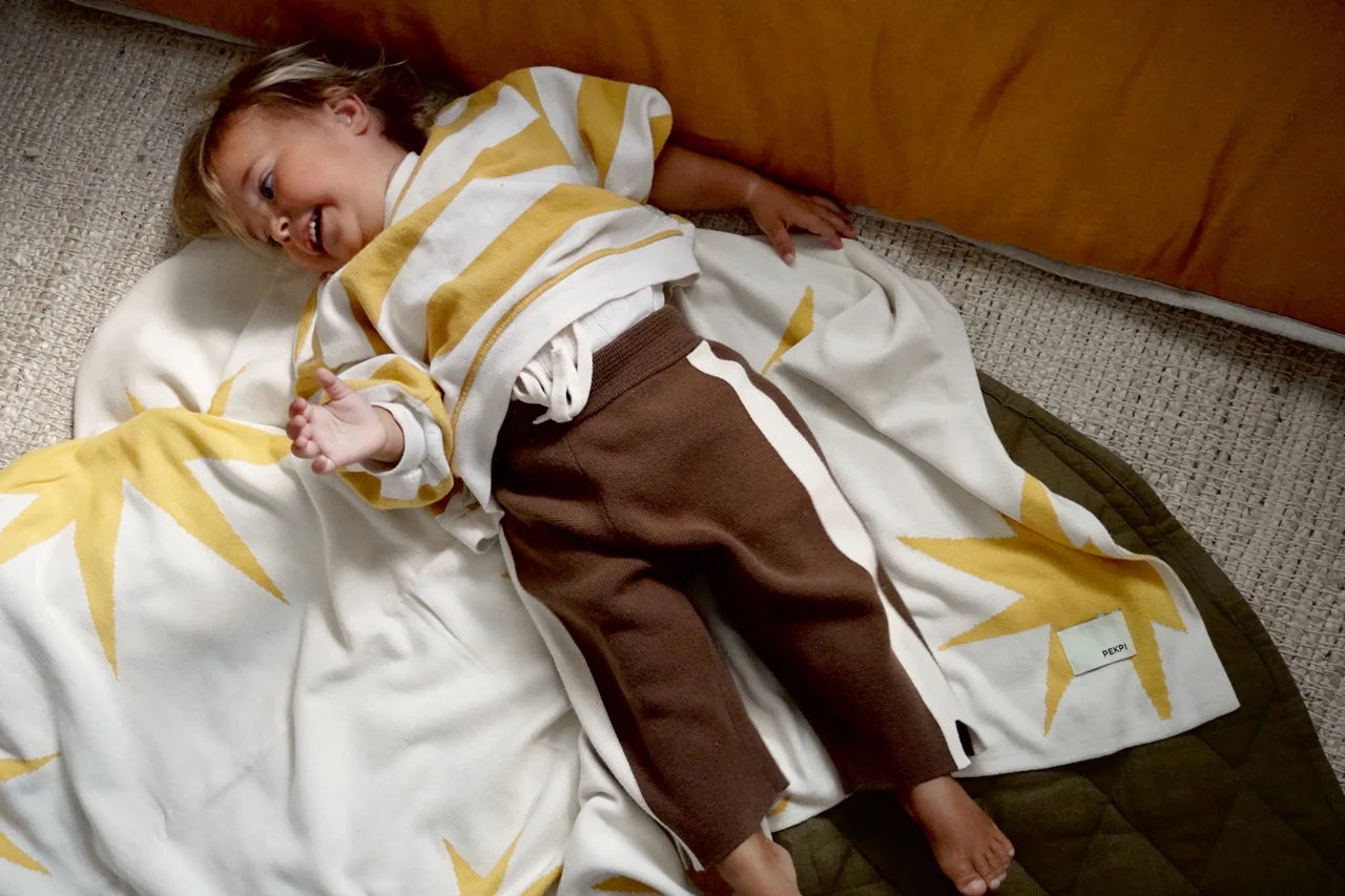 Pekpi Knitted Organic Baby Blanket Sunburst