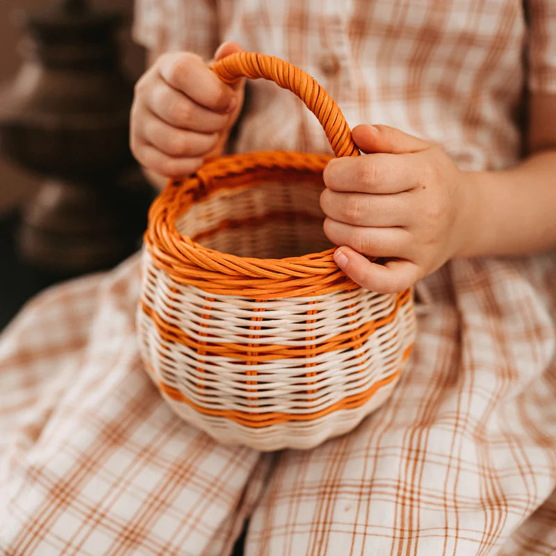 Olliella Berry Basket