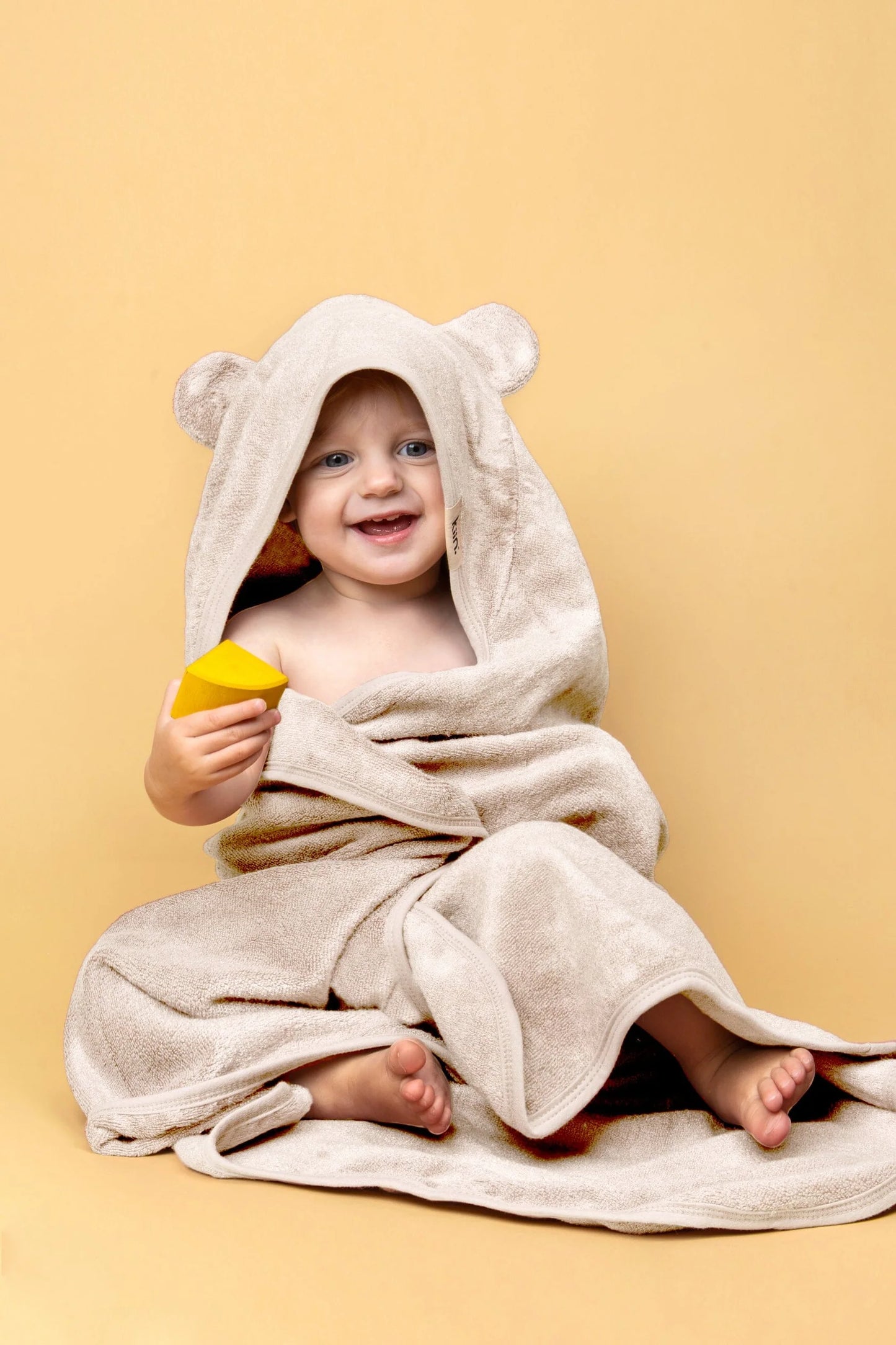 Kiin Hooded Towel Ivory