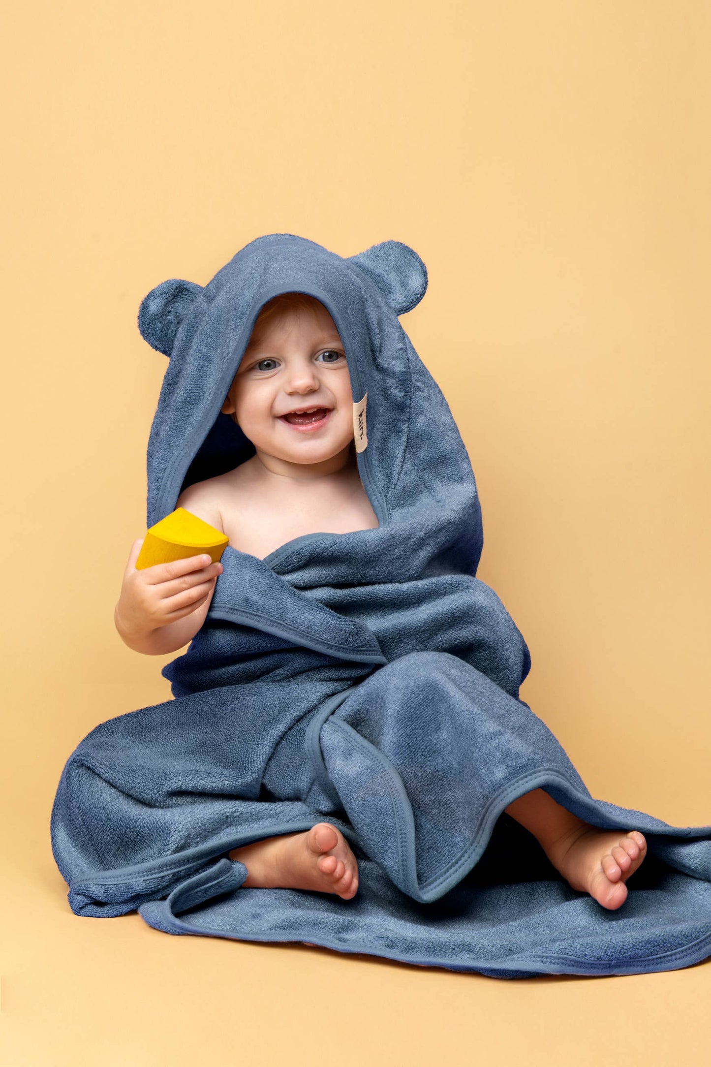 Kiin Hooded Towel Blue Shadow