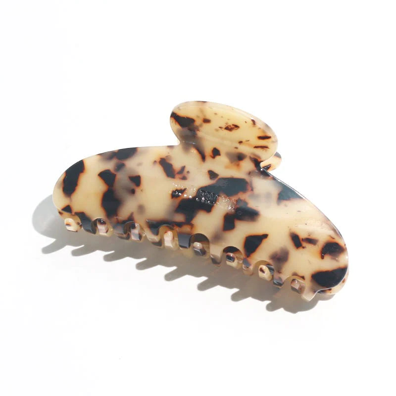 Hair claw clip
