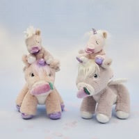 Dinky baby unicorns