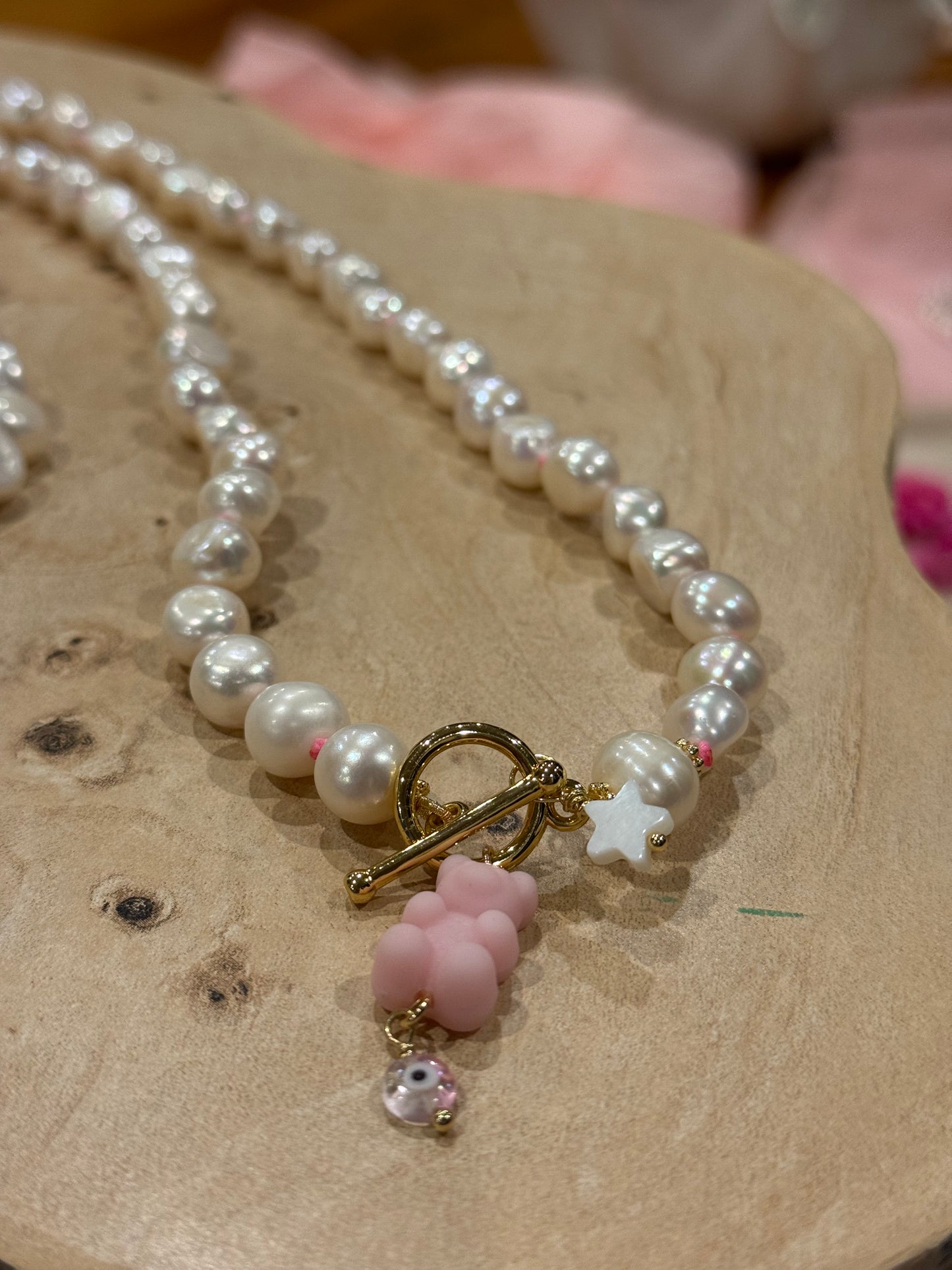 Baroque Neon Knots + Gummy Charm | 45cm