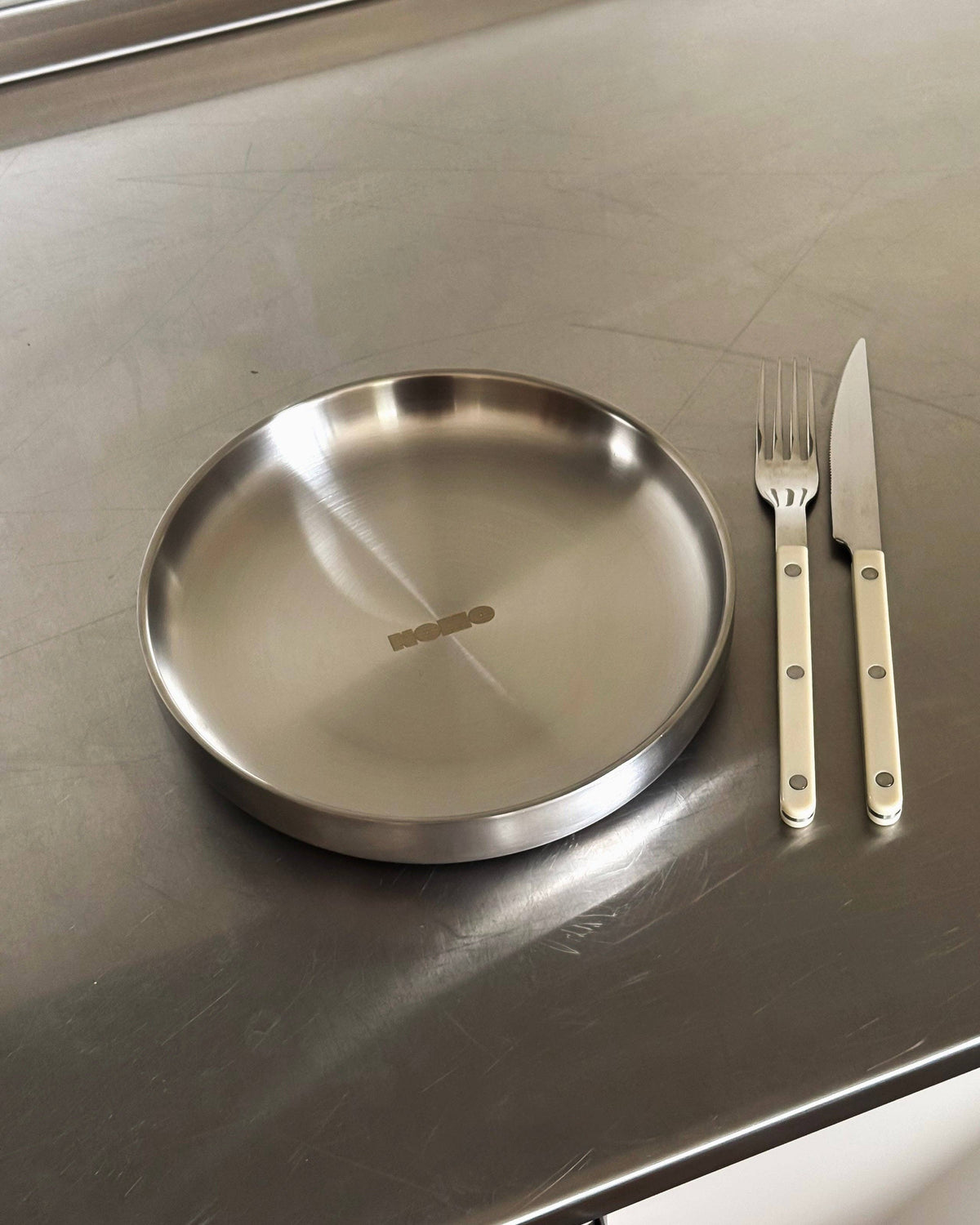 Nomo Tox Pure Steel Plate