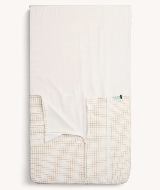 HugMe Blanket | Caramel Grid