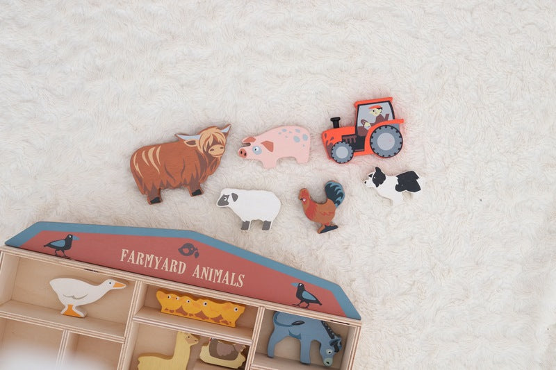 Farmyard Animals Display Shelf Set