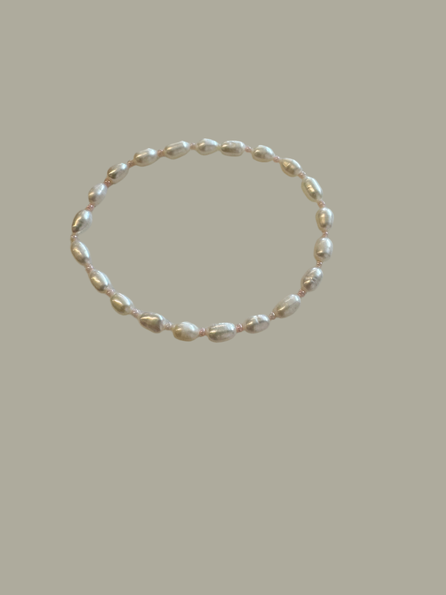 Freshwater pearls - bracelet