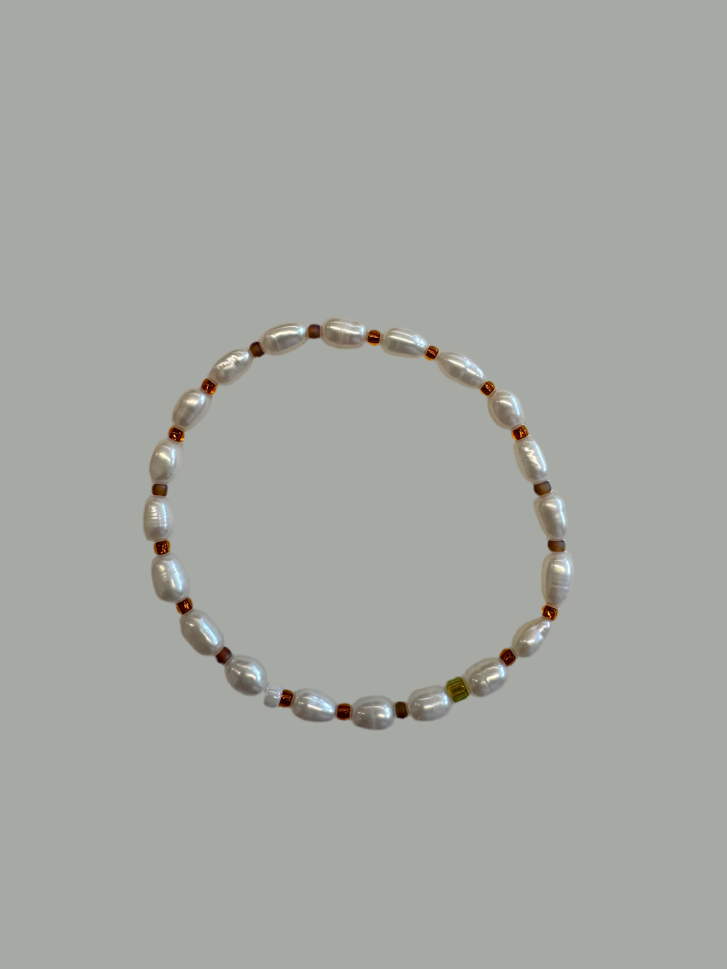 Freshwater pearls - bracelet