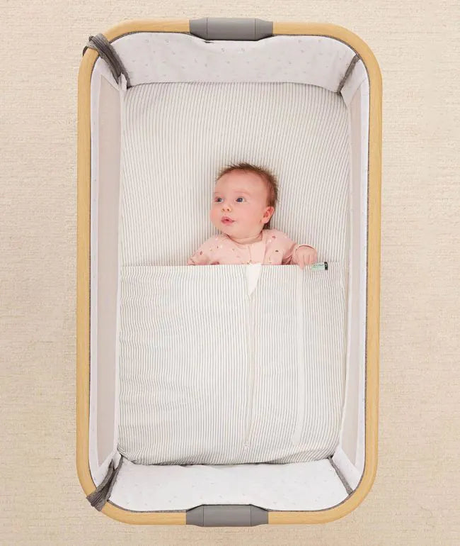 Baby tuck sheet