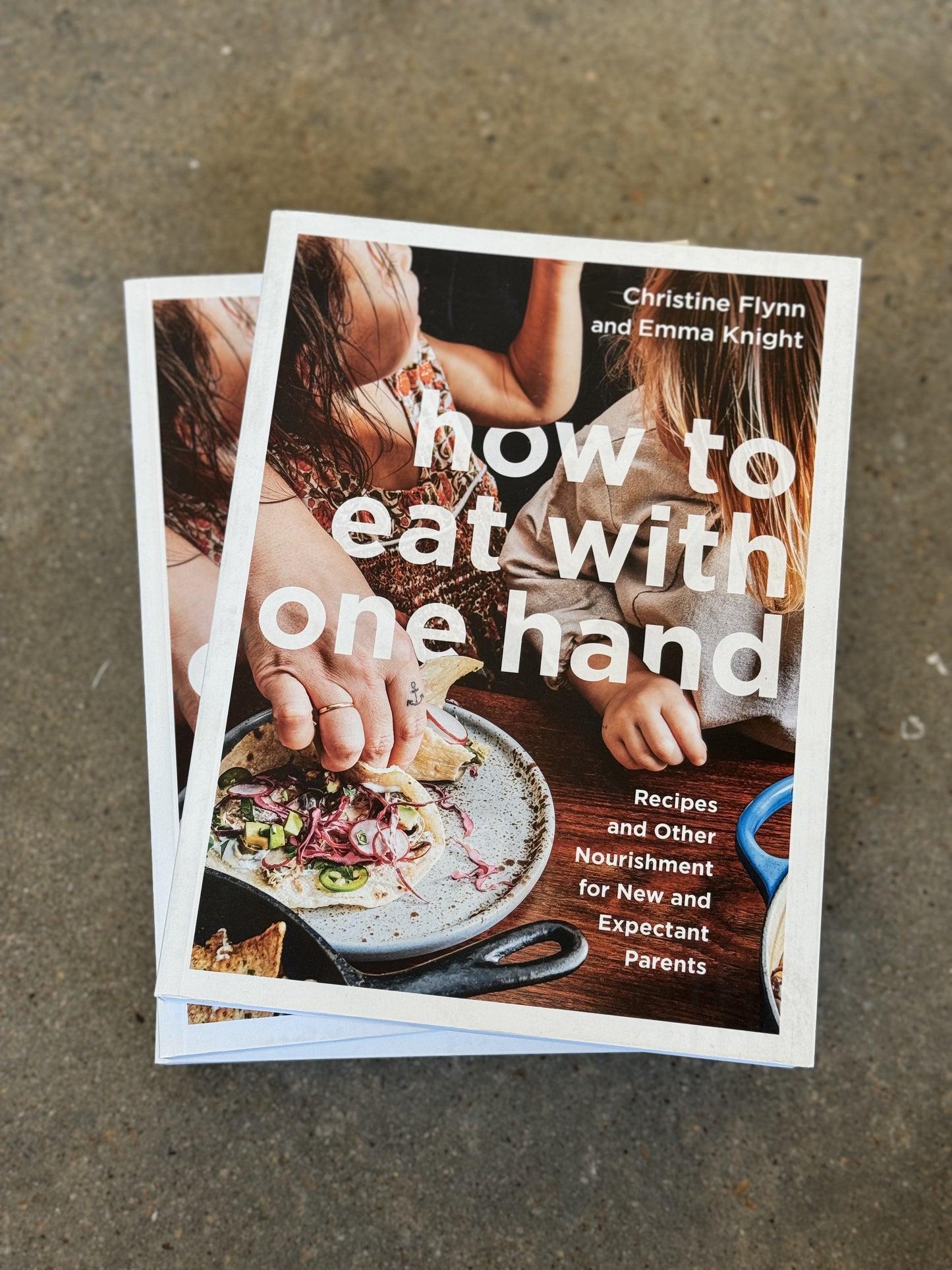 Recipes Book - How to eat with one hand