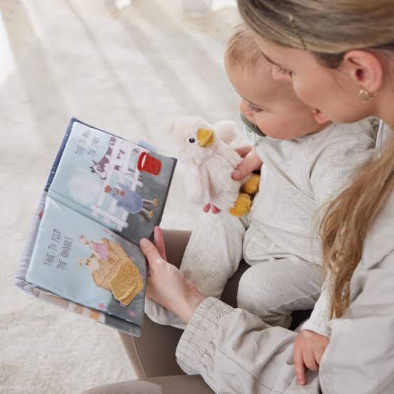 Jiggle and Giggle Book & Toy Set