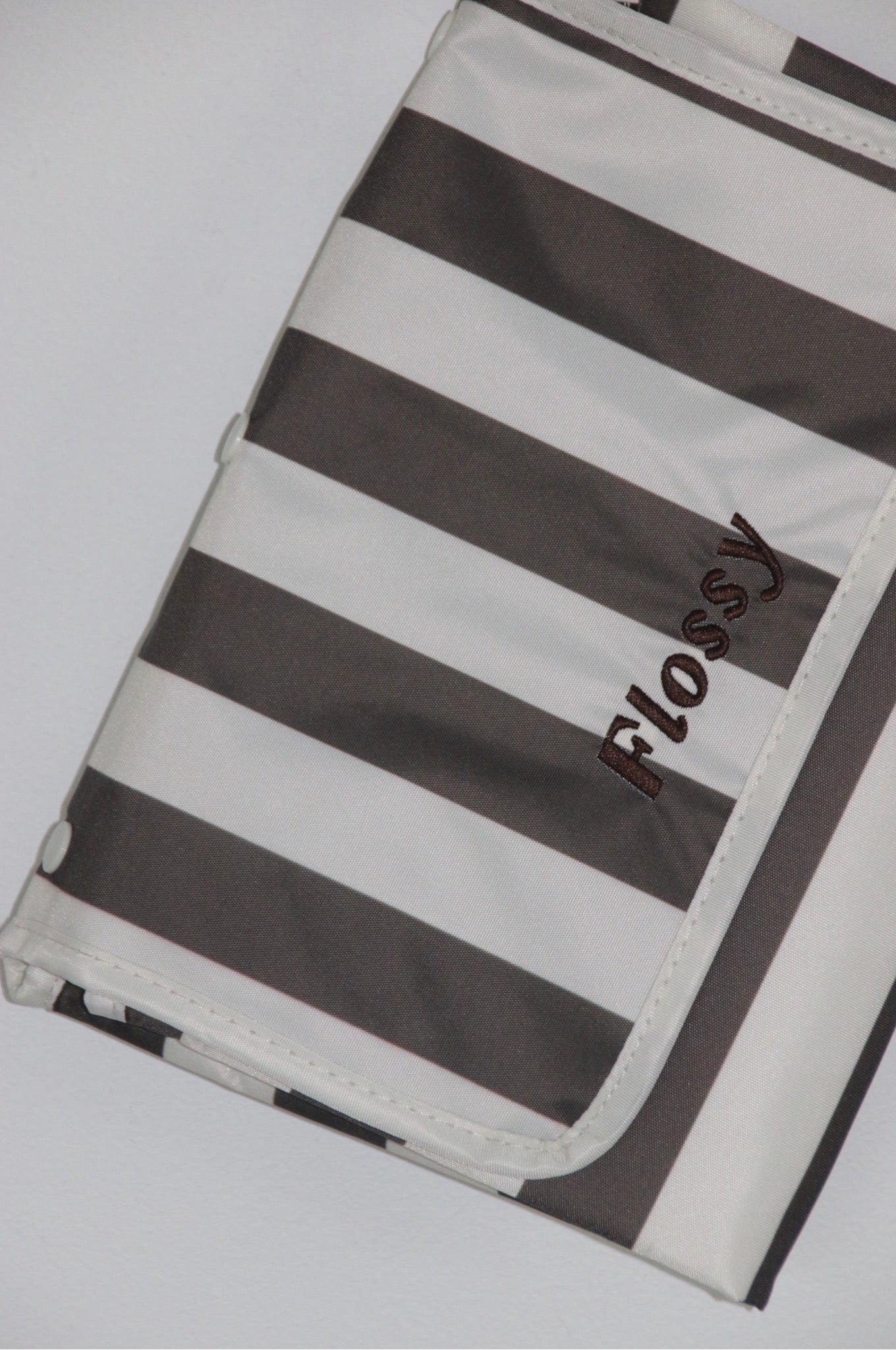 Flossy Change Mat Choc Cream