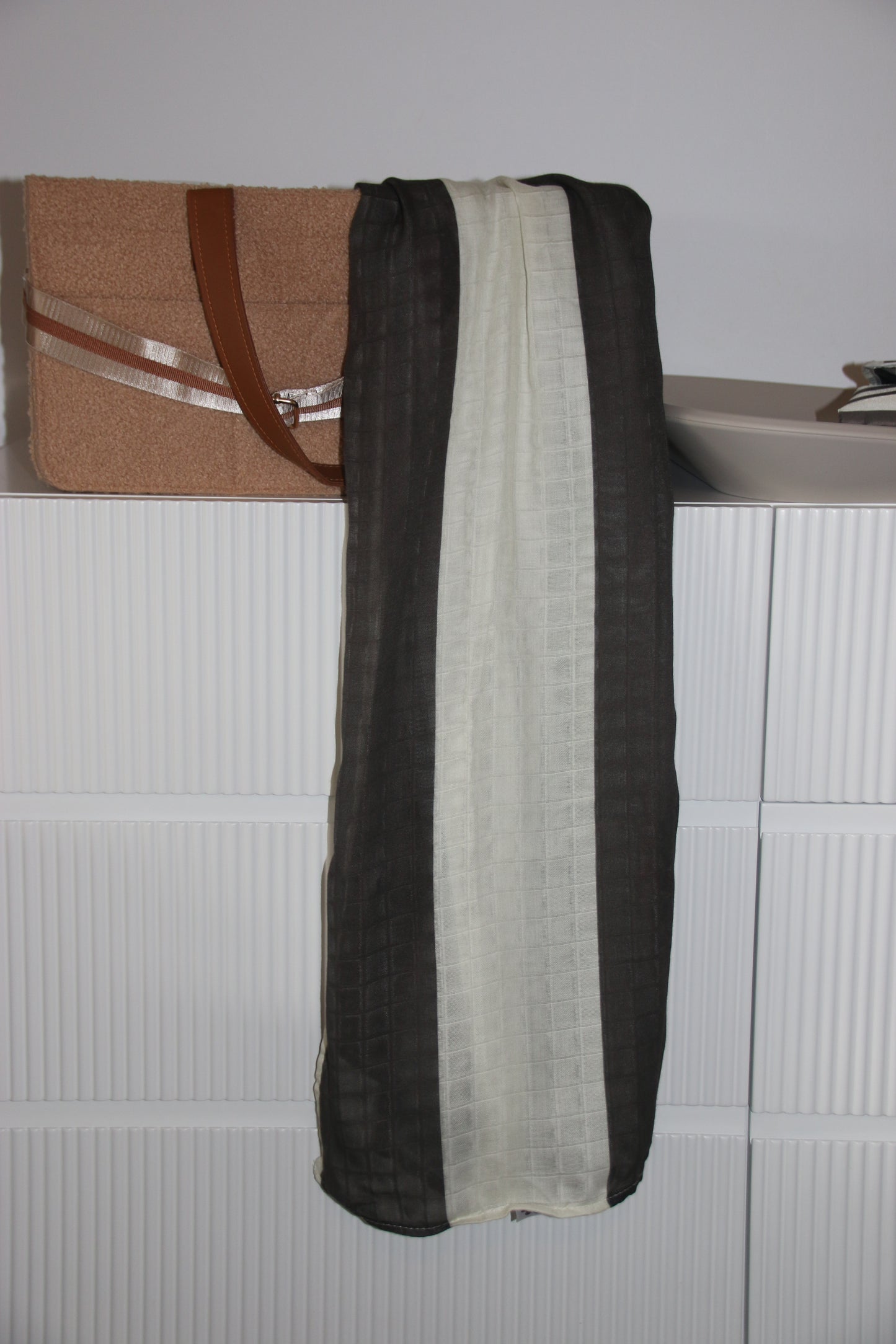 Flossy Swaddle Choc Cream
