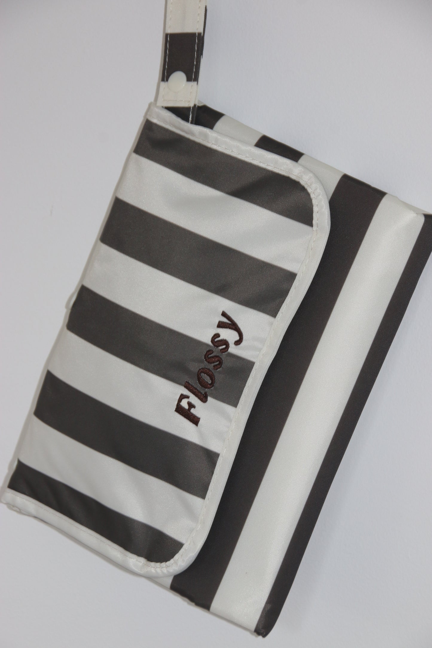 Flossy Change Mat Choc Cream