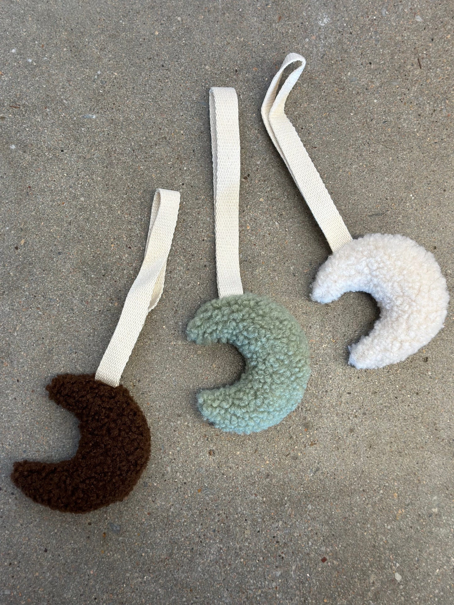 Boucle moon pacifier buddy/ Hanging toy