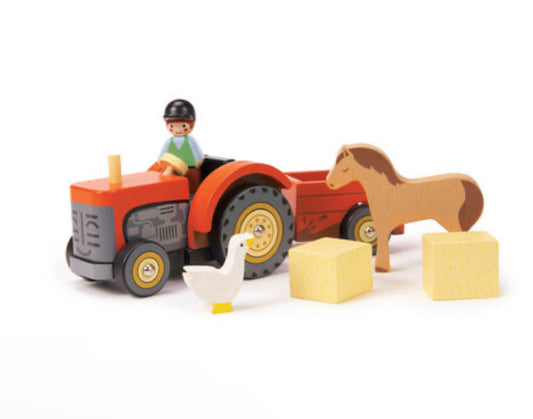 Farmyard tractor set