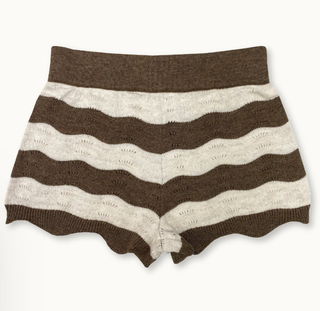Summer knit shorts