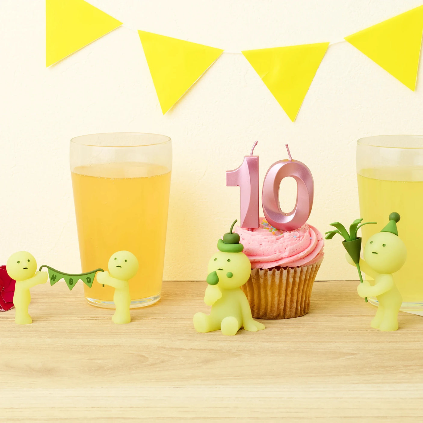 Smiski Happy Birthday Series
