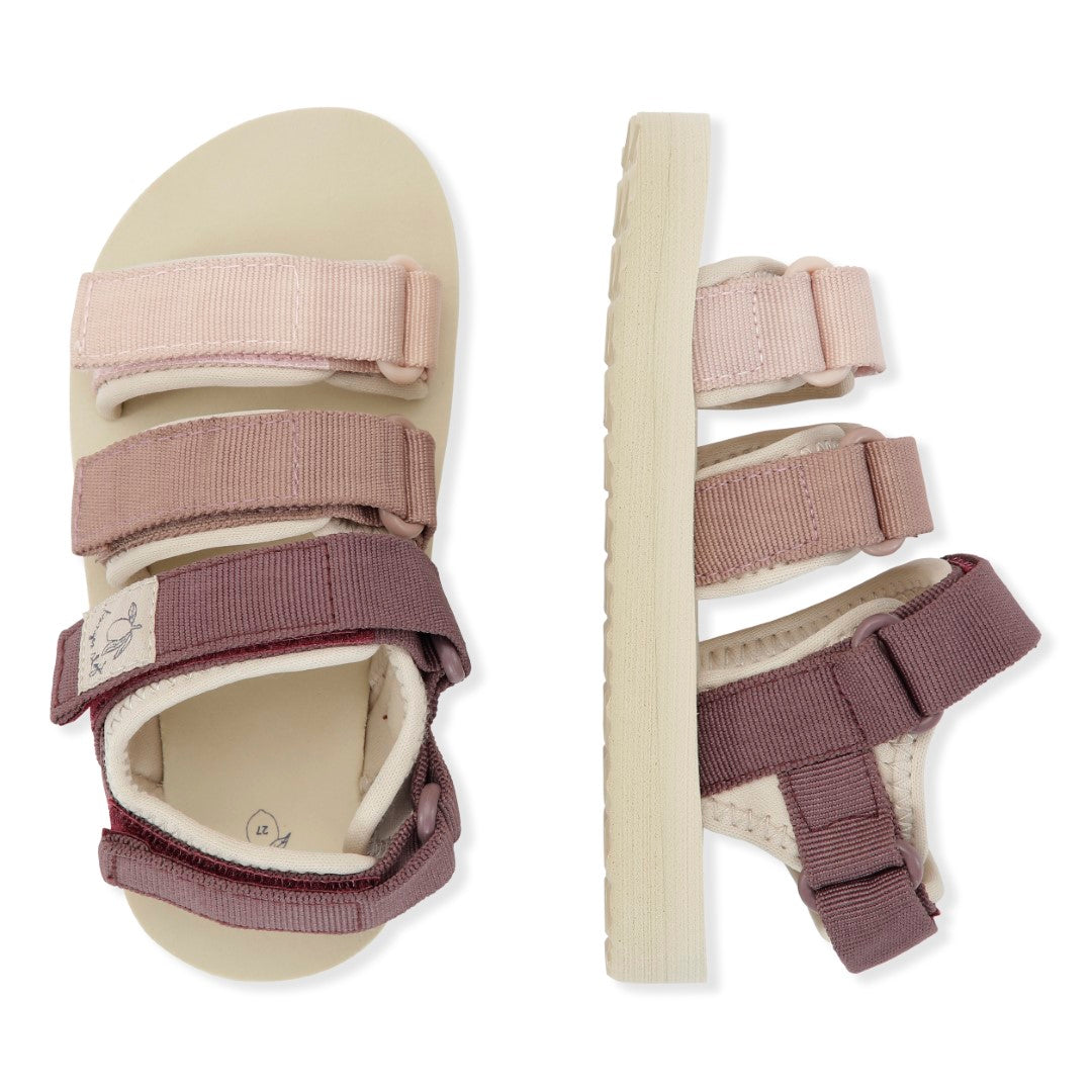 Sandal