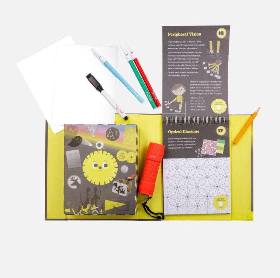 Light and shine ACTIVITY SET