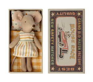Big sister mouse in matchbox